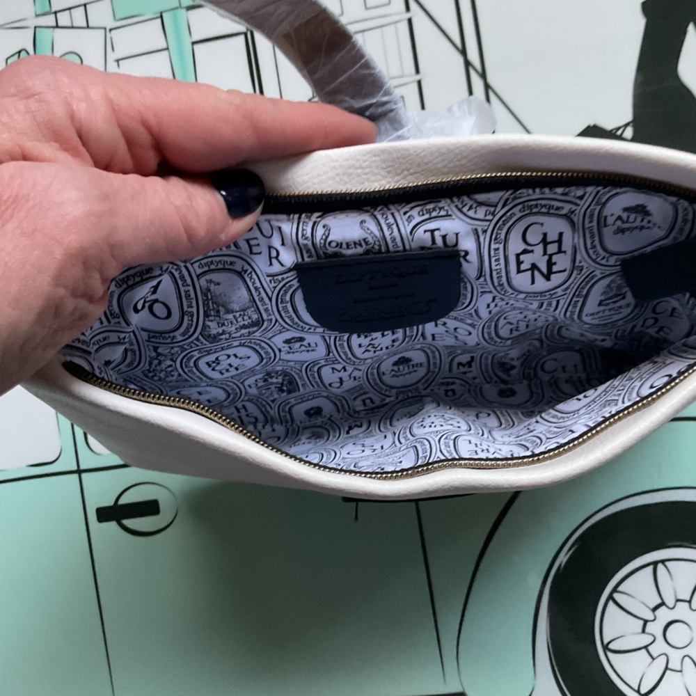 New Diptyque By Quatar Airways Cosmetic Pouch - Picture 4 of 6
